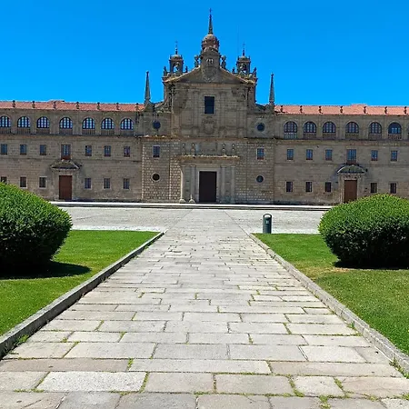 Apartment Piso Colon De Monforte